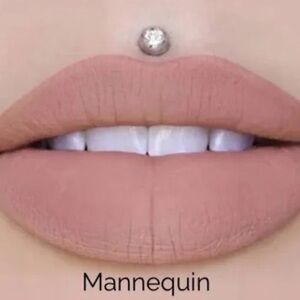 Jeffree Star MANNEQUIN VELOUR LIQUID LIP Nude